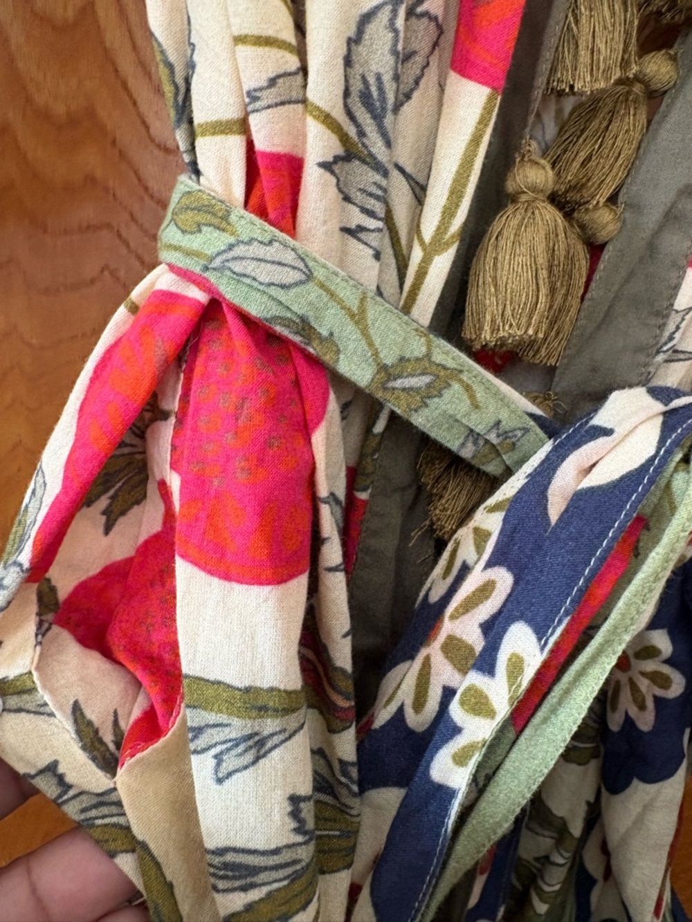 Rhode Resort Boho Floral Tassel Duster in Cream and Red M - Picture 7 of 11